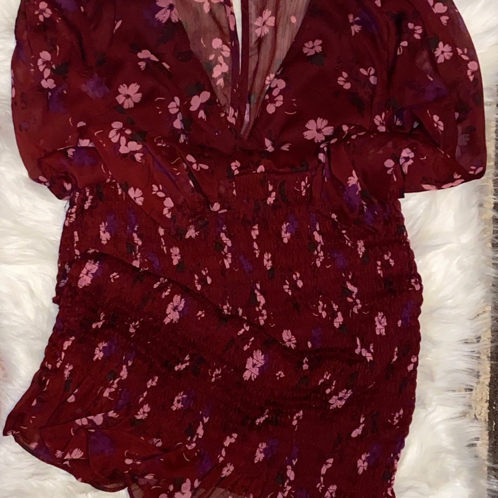 Dress - Picture 7 of 8
